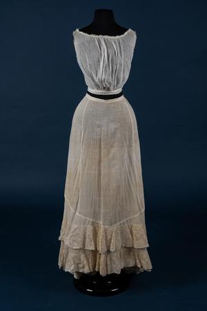 Primary view of object titled 'White petticoat'.