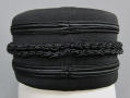Thumbnail image of item number 3 in: 'Pillbox Hat'.