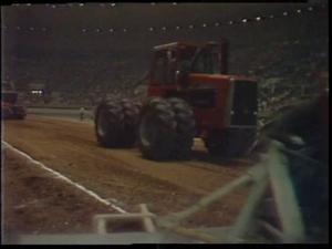 [News Clip: Tractor Pull]
