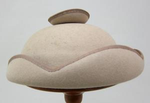 Primary view of object titled 'Cloche hat'.