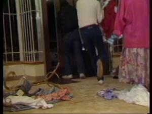 [News Clip: Clothes Shop Robbery]