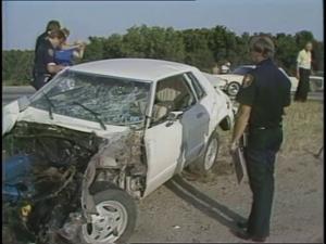 [News Clip: Car wreck/820]
