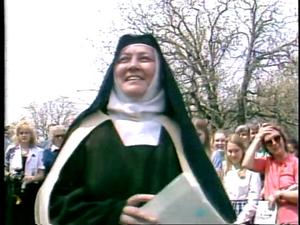 [News Clip: Carmelite nuns]