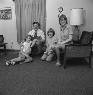 [Mr. and Mrs. Coomes and their children, 6]