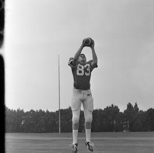 [Football player #83 from the 1971 season, 3]