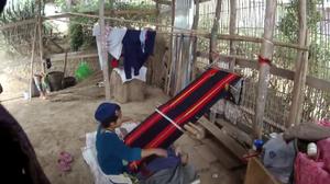 Conversation about family loom in Thamlapokpi village