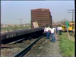 [News Clip: Train derail mesquite]