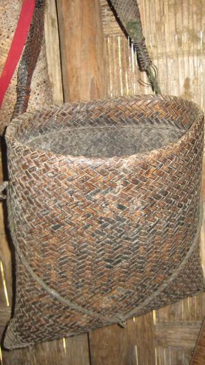 Photograph of Lamkang traditonal basket for men known as Voh
