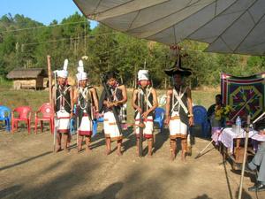 Reel Ruu Dancers with Lamber Ksuu wearing the Toom Luu Buw
