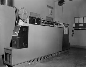 [Photograph of the KXAS laboratory]