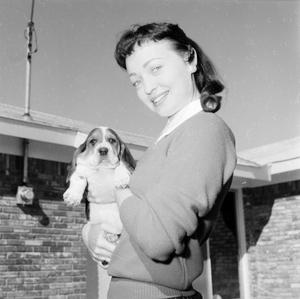 [Woman with a puppy]