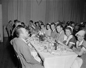 [Table at a Star Telegram banquet]