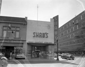 [Exterior view of Shaw's Jewelers]