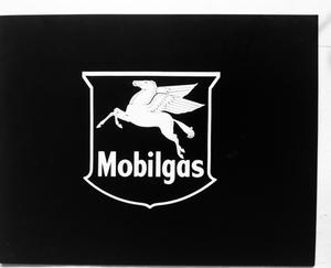 [Mobilgas and horse]