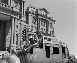 [Country Gold wagon in front of the Tarrant County Courthouse, 2]