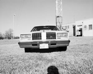 [Photograph of Oldsmobile Vista Cruiser, 2]