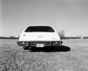 [Photograph of Oldsmobile Vista Cruiser, 9]