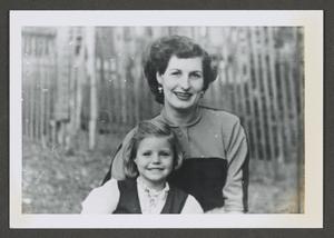 [Photograph of Doris and Carol Williams, 2]