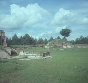 [Iximche Mayan ruins]