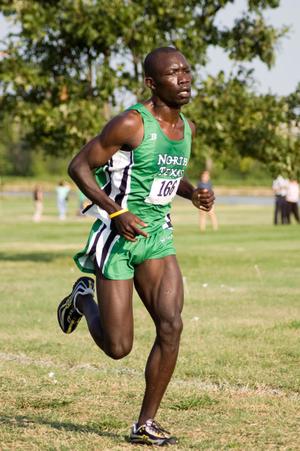 [Frank Ngeno running past on Denton course]