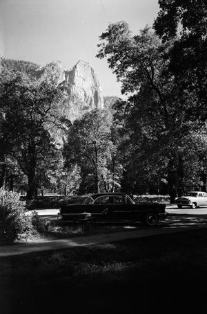 [Automobiles at Yosemite National Park]