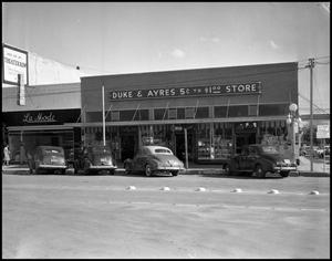 Primary view of object titled '[Duke & Ayres Store, 1943]'.