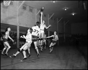[Basketball - Men - Game #4 - 1942]