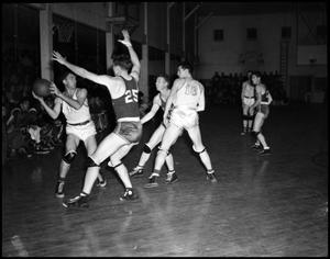 [Basketball - Men - Game #9 - 1942]