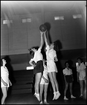 [Women's Basketball at tipoff, 1942]
