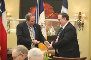 [Mike Petridis presents award to Robert Tanner, Jr. at TXSSAR Dallas Chapter meeting]