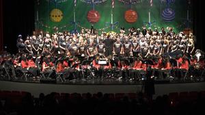 [Choir performs at 23rd annual Christmas Kwanzaa concert, 1]
