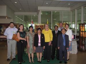 [Group photograph at NIDA delegation meeting, 2]