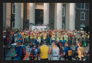 [Closing ceremonies large crew group: Lone Star Ride 2002 event photo]