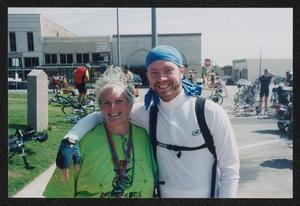 [Janie Bush and cyclist at the Decatur lunch pit-stop: Lone Star Ride 2003 event photo]