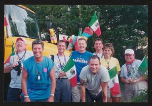[Large volunteer group gathered by a Penske truck: Lone Star Ride 2004 event photo]