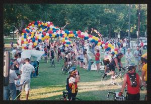 [Cyclists arriving to the finish line: Lone Star Ride 2004 event photo]