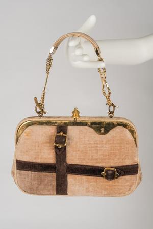 Bagonghi-style handbag