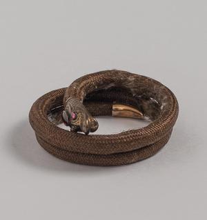 Serpentine bracelet