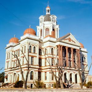 [Coryell County Courthouse in Gatesville, TX]