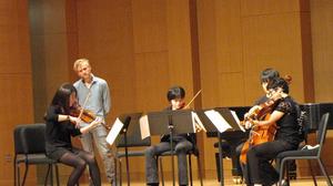 [Rune Tonsgaard Sørensen instructs Danish String Quartet Masterclass students, 6]