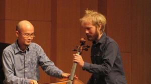 [Fredrik Schøyen Sjölin instructs Lejing Zhou at Danish String Quartet Masterclass, 2]