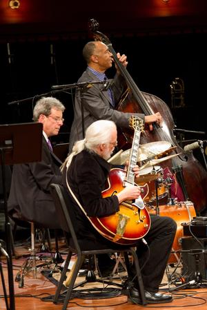 [Fred Hamilton and Ed Soph perform with John Clayton, 2]