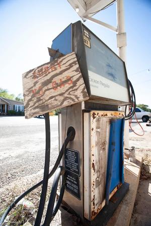 [Nostalgic Remnants: Weathered Gas Station of Edom, Texas]