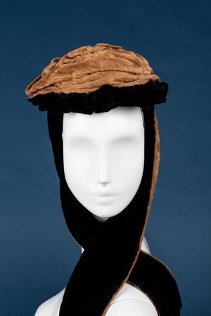 Beret-style hat