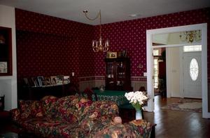 [A living and dining room at the Country Place]