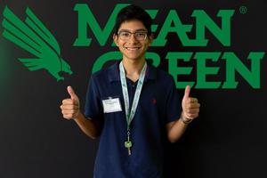[Dwayne Lopez at the University of North Texas Student Orientation 8]