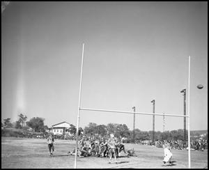 [A Field Goal Play during a Football Game, 1939]