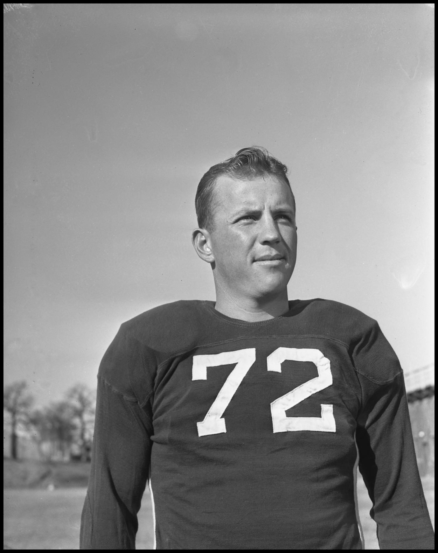 Jersey Number 27 Football Player] - UNT Digital Library