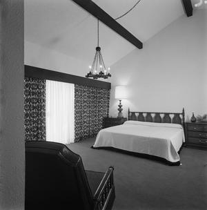 [A bedroom with a chandelier, 2]