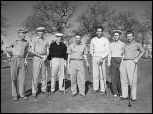 [Group photograph of golfers]